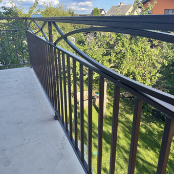 Pastoviam uzsakovui, balkonu tiesiu ir tvoreliu nesudetingu, kaina nuo 65eur uz begini metra. Kreipkites asmeniskai, bendradarbiausime ir spresime visus rupimus klausimus. Klaipėdos rajonas Andrius Bagdonas nuotrauka 6 Balkonų turėklai Klaipėdos rajonas Andrius Bagdonas nuotrauka 6