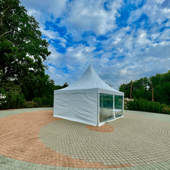 Paviljonai Pagoda 5x5 m. nuomai! Pagoda paviljonus galima jungti ir sukurti Jums reikalingas erdves Jūsų šventėms! Vilnius GETATENT nuotrauka 4 Pagoda paviljonas 5x5 m. nuoma Vilnius GETATENT nuotrauka 4