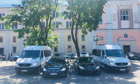 Mercedes limuzinų, mikroautobusų Nuoma vestuvėms, kelionėms. Mercedes limuzinų, mikroautobusų Nuoma vestuvėms, kelionėms.