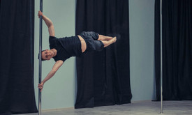 ,,Pole dance extreme'' - studio VIPERA