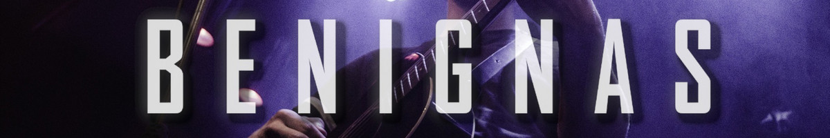 Benignas – gyvas dainavimas su gitara