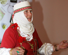 Renginių, lietuviškų apeigų vedėja, atlikėja, lektorė / UAB Kruenta / Darbų pavyzdys ID 2536522