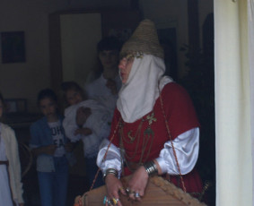 Renginių, lietuviškų apeigų vedėja, atlikėja, lektorė / UAB Kruenta / Darbų pavyzdys ID 2537634