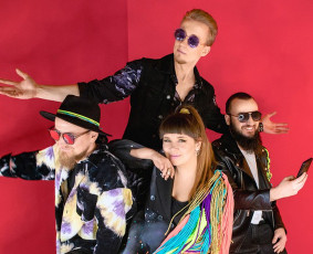 Grupė, Kurios Ieškojai! / MAKIN' COLORS / Darbų pavyzdys ID 2573160