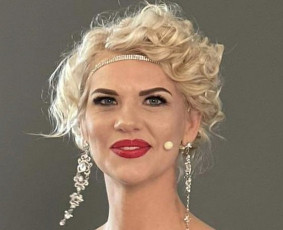 Renginių vedėja Kristina ir grupė - Vestuvių šventės vedimas - 2 Vestuvių šventės vedimas - Renginių vedėja Kristina ir grupė - 2
