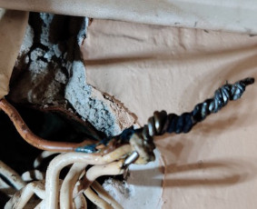 Skubus elektriko i&scaron;kvietimas - Elektrikas - 4