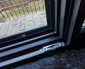 Laiptinių priežiūros ir valymo paslaugos jums / Vilma Icikevičiūtė / Darbų pavyzdys ID 2837401