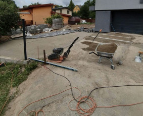 Trinkelių pagrindo paruošimas - Kokybiškas trinkelių klojimas - Kaunas +50km - 3