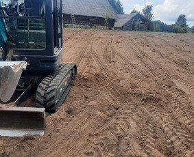 Žemės kasimo darbai. Mini ekskavatoriaus paslaugos. / JONAS / Darbų pavyzdys ID 2902425