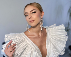 Nuotakos/proginis makiažas ir šukuosena - Proginis makiažas - 1 Proginis makiažas - Nuotakos/proginis makiažas ir šukuosena - 1