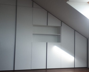 Spintų gamyba - Nestandartinių Baldų Gamyba - 1