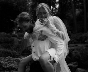 Vestuvių Fotografas / Šeimos Fotografas / Krikštynos - Vestuvių fotosesija - 1 Vestuvių fotosesija - Vestuvių Fotografas / Šeimos Fotografas / Krikštynos - 1