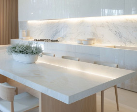 Stalviršiai, interjero detalės iš natūralaus akmens - Akmens stalviršiai - 3 Akmens stalviršiai - Stalviršiai, interjero detalės iš natūralaus akmens - 3