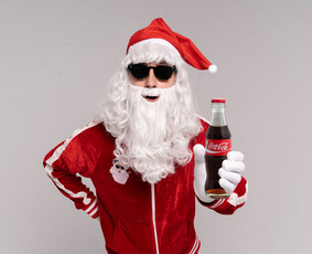 Vedėjas Jonas - Kalėdų senelis šventėje - 1 Kalėdų senelis šventėje - Vedėjas Jonas - 1