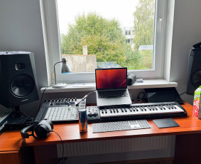 Profesionalios garso įrašų studijos paslaugos - Muzikos prodiusavimas - 1 Muzikos prodiusavimas - Profesionalios garso įrašų studijos paslaugos - 1