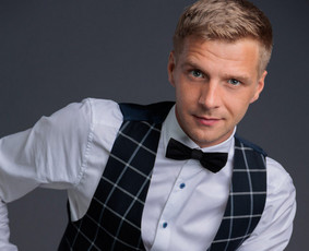 Ričardas - Renginių organizatorius. Vedėjas. Aktorius. - Krikštynų vedimas - 1 Krikštynų vedimas - Ričardas - Renginių organizatorius. Vedėjas. Aktorius. - 1