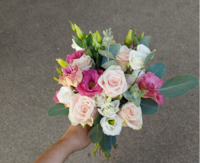 Švenčių Dekoravimas, Floristė, Gėlių Pristaymas, Prenumerata / Gėlių voratinklis / Darbų pavyzdys ID 3786892
