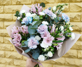 Švenčių Dekoravimas, Floristė, Gėlių Pristaymas, Prenumerata / Gėlių voratinklis / Darbų pavyzdys ID 3786988