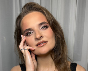 Profesionalus makiažas visoms progoms! - Proginis makiažas - 1 Proginis makiažas - Profesionalus makiažas visoms progoms! - 1