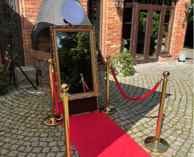 Fotoveidrodis / foto veidrodžio nuoma šventėms. Your Mirror - Dekoracijų nuoma - 2 Dekoracijų nuoma - Fotoveidrodis / foto veidrodžio nuoma šventėms. Your Mirror - 2