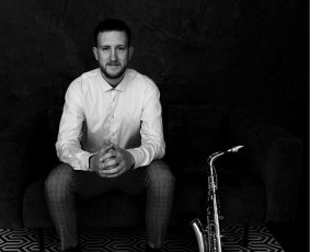 Saksofonistas Urnikis Jazz - Renginiai, šventės - 1 Renginiai, šventės - Saksofonistas Urnikis Jazz - 1