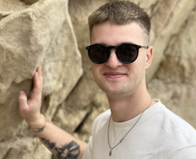 Dj Simpl3 / Garso ir apšvietimo įranga - Djs - 4 Djs - Dj Simpl3 / Garso ir apšvietimo įranga - 4