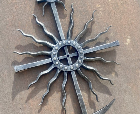 Kokybiškai atliekame metalo gaminių gamybos paslaugas. / UAB "Velnio kalviai" / Darbų pavyzdys ID 4152342