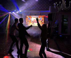 Geros nuotaikos jūsų šventei – Dj, šviesos, pramogos / Geros nuotaikos jūsų šventei – Dj / Darbų pavyzdys ID 4157996