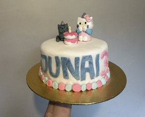 Tortai, desertai - Sausainiai / pyragai / tortai / bandelės - 3