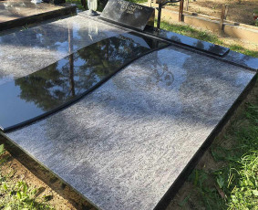 Kapų dengimas plokštėmis, paminklai, raidžių kalimas / VienuoliuAkmenys.lt / Darbų pavyzdys ID 3889896