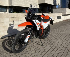 Motociklų, moto aprangos, moto priekabos nuoma Vilniuje / MotoSpot / Darbų pavyzdys ID 4331253