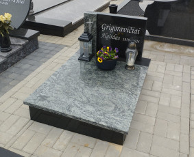Akmens graviravimas - Mb "Akmenojus" - paminklai Jonavoje - 1