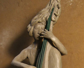 cello, 
plastelininis modelis, h 45 cm