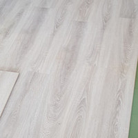 Šarūnas Abželtis Laminato,parketo vinilo klojimas, medienos šlifavimas