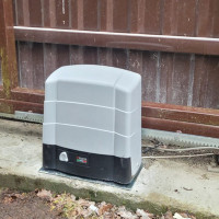 Judantys vartai Vartų montavimas, automatika bei ju remontas ir pardavimas Judantys vartai Vartų montavimas, automatika bei ju remontas ir pardavimas