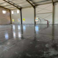 Mejesta Pramoninis betonavimas/smėlbetonis grindų betonavimas