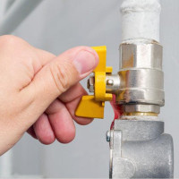 Žilvinas ado Duju skaitikliu perkėlimas, vamzdynu suvirinimas