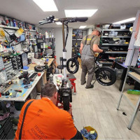 Riedis.lt Elektrinių paspirtukų, dviračių remontas, servisas Riedis.lt Elektrinių paspirtukų, dviračių remontas, servisas