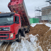Vitalij Voitov Vežame Smeli ,skalda,juodžemi,grunta