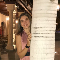 Gler Style Stilistė: spalvų, kūno proporcijų analizė, apsipirkimas