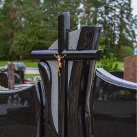 Paulius Kapų tvarkymas, paminklai, dengimas granito plokštėmis