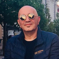 Haik Grigorian Chatbotai Messengeryje, Marketingas, Soc. tinklai Haik Grigorian Chatbotai Messengeryje, Marketingas, Soc. tinklai