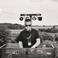 Jevgenij Tolkaciov DJ paslaugos visoje Lietuvoje Jevgenij Tolkaciov DJ paslaugos visoje Lietuvoje