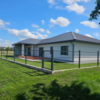 Vilmantas Gyvenamųjų ir negyvenamųjų pastatų statyba, vidaus apdaila.