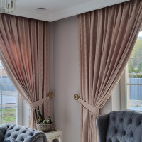 MB DECARTE Užuolaidų romanečių siuvimas, audiniai, karnizai, bėgeliai,