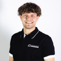 Justas UAB Euroracing Lengvųjų automobilių nuoma