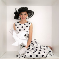 Vita Profesionalus makiažas ir šukuosena Jūsų namuose