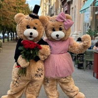 Anna Savodchenko Party Bear Lt - sveikinimus nuo meškiukų Anna Savodchenko Party Bear Lt - sveikinimus nuo meškiukų