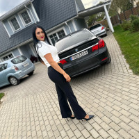 Ugnė Bigiševa Automobilio poliravimas, cheminis valymas, nano dangos