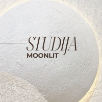 MB Mėnulis ir žvaigždė Studija Moonlit MB Mėnulis ir žvaigždė Studija Moonlit